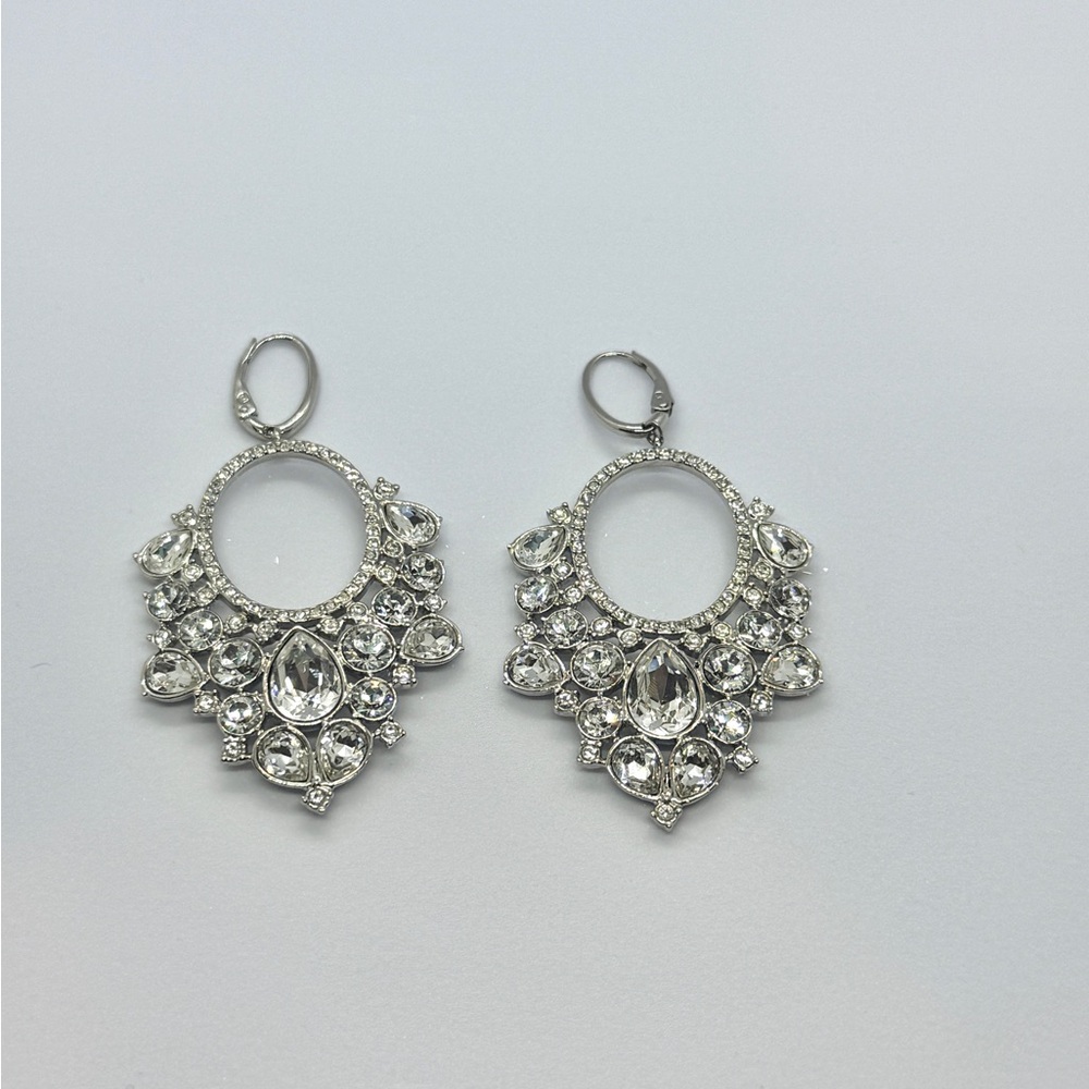 Vintage Authentic Swarovski Earrings - Picture 6 of 8